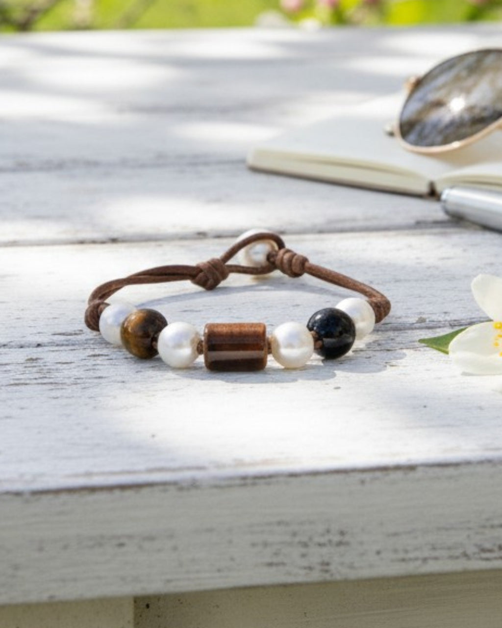 Freshwater Pearl and Leather Chevelle Bracelet with Tiger's Eye Brown Gems