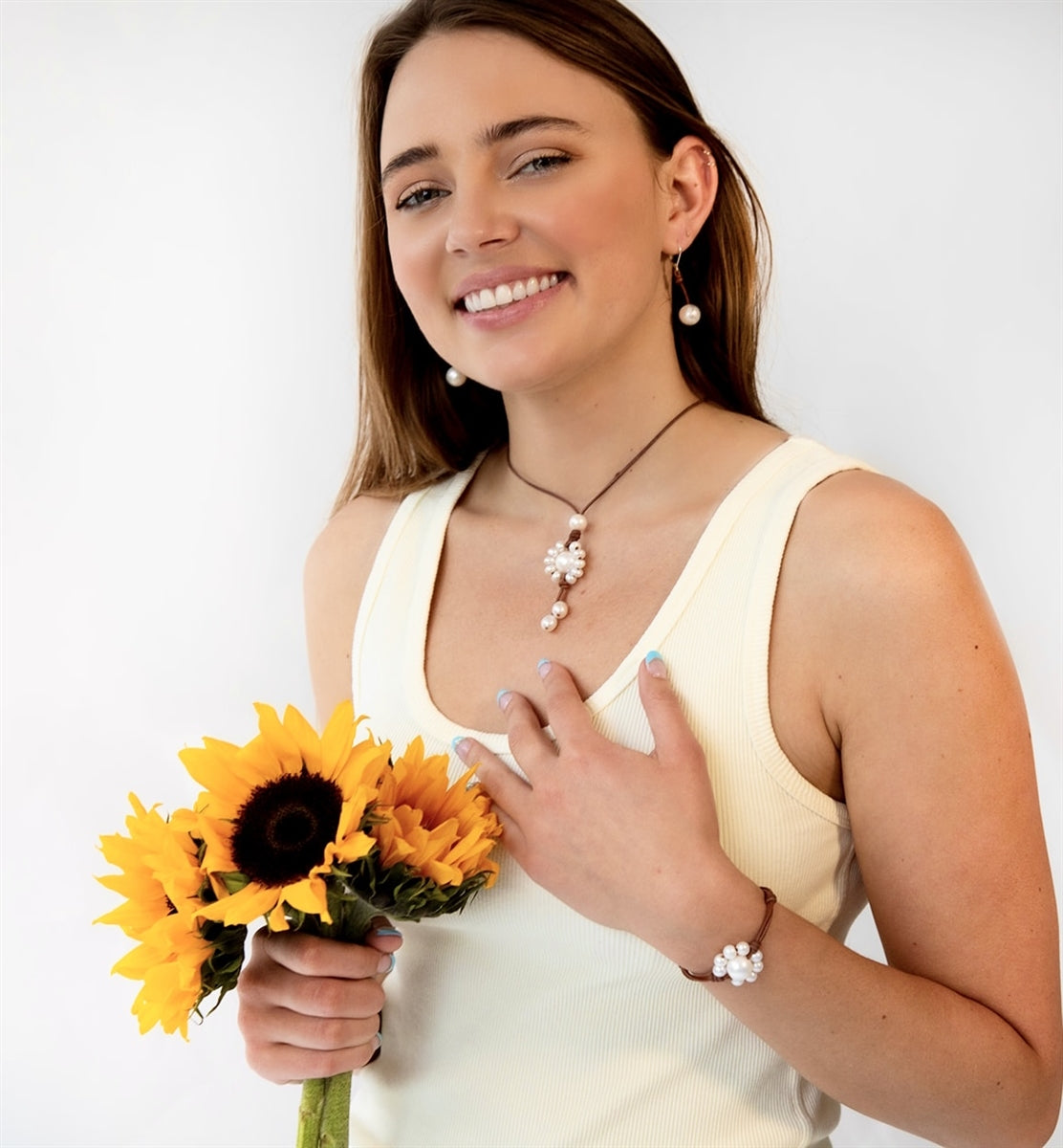 Wendy Mignot Freshwater Pearl and Leather Sunflower Necklace Slider-White