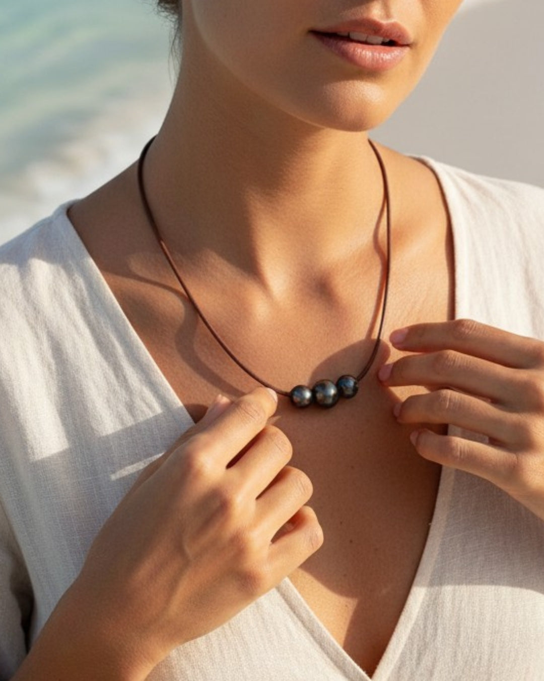 Wendy Mignot Tahitian Pearl and Leather Deluxe Daisy Necklace