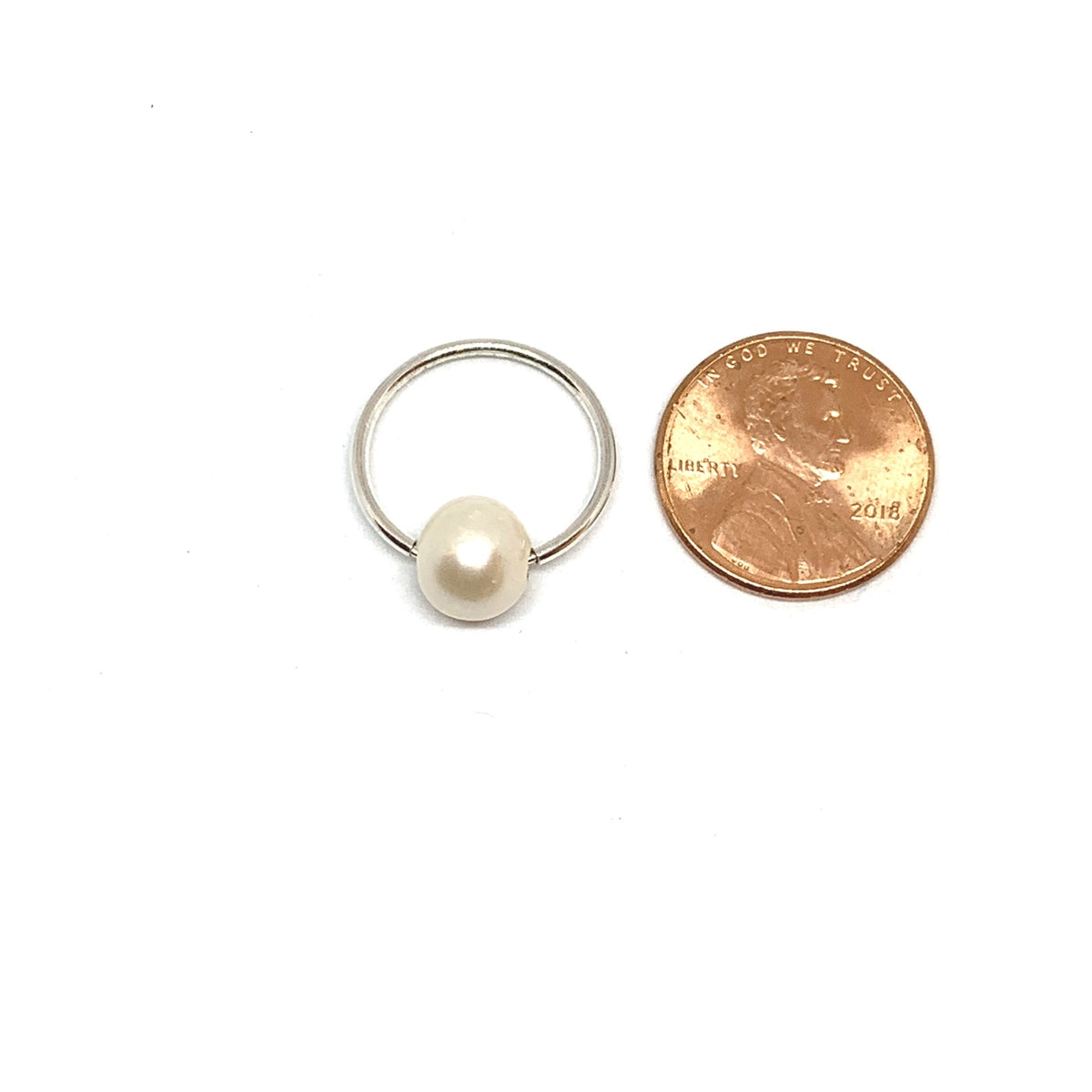 Wendy Mignot Cannes Blanc Pearl Endless Hoop Silver Earrings, White