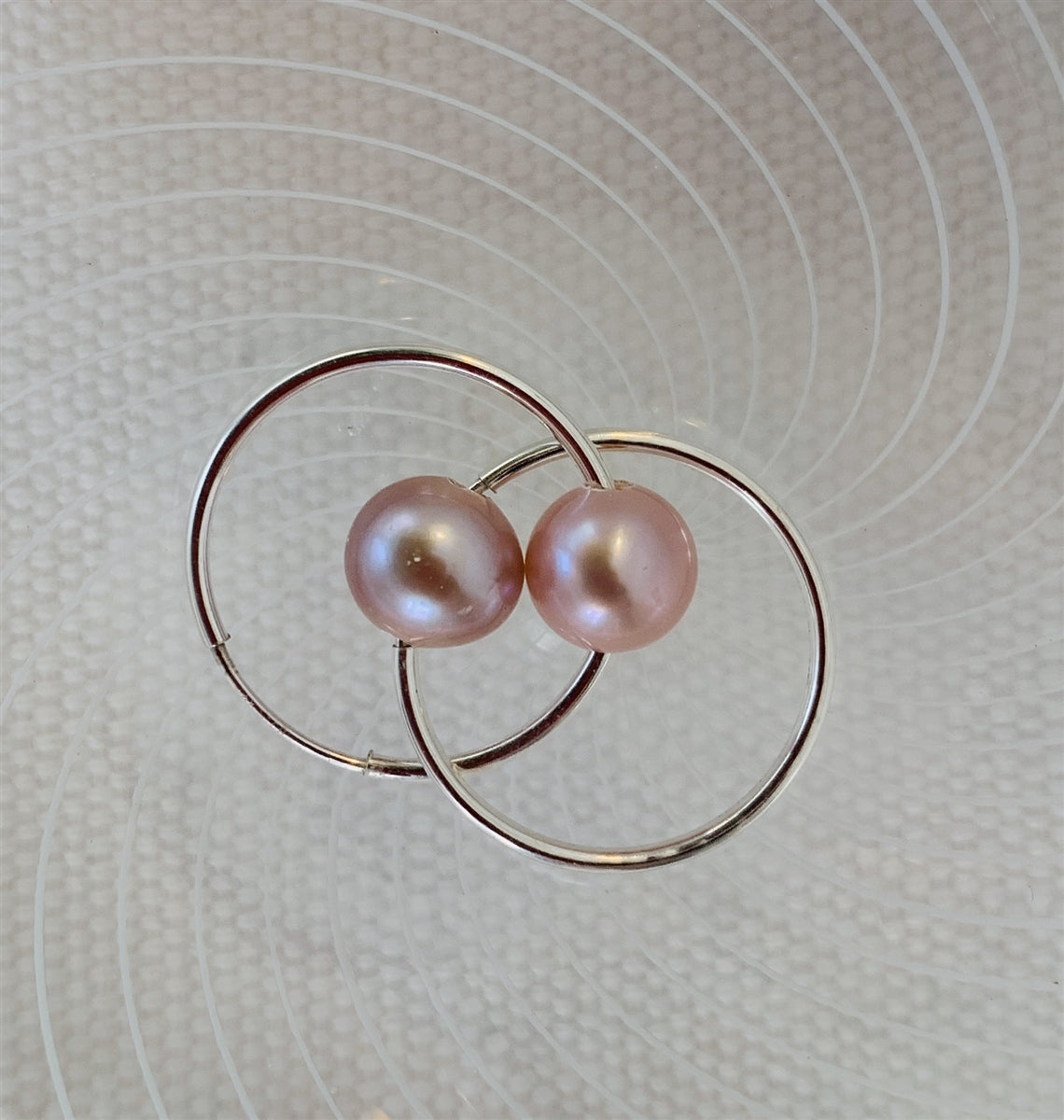 Wendy Mignot Marseille Rose Pearl Endless Hoop Silver Earrings, Blush