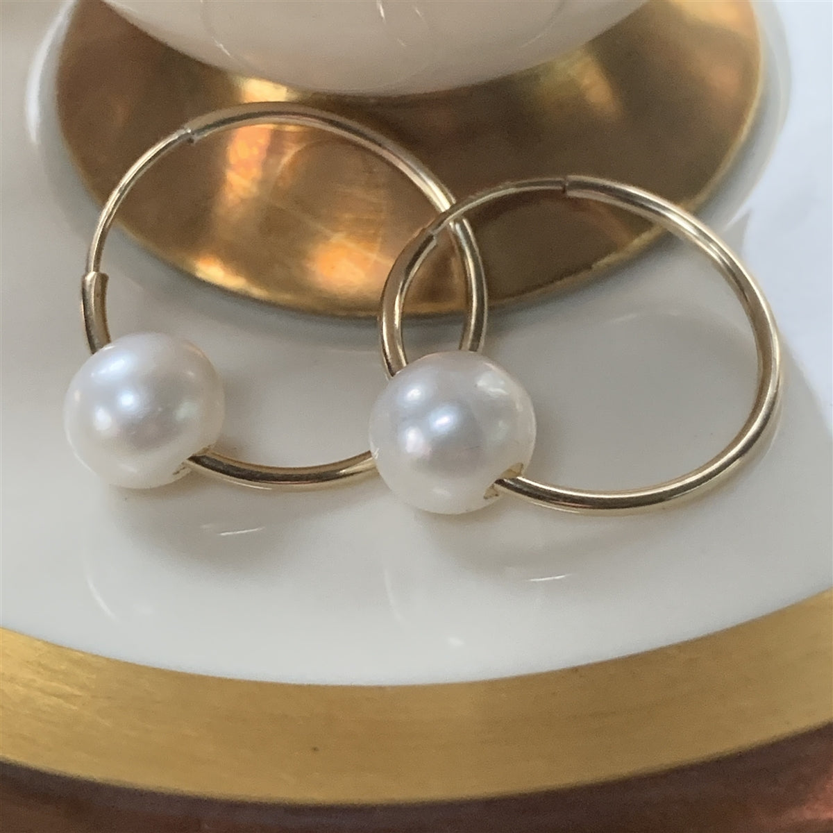 Naples Pearl Endless Hoop Earrings Gold-Filled, White