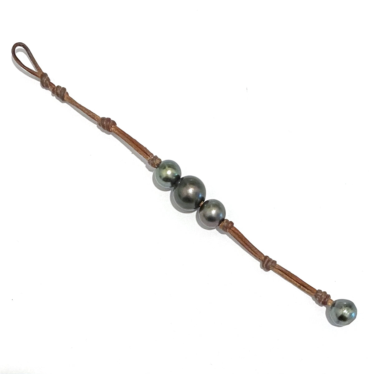 Wendy Mignot Bora Bora Three Pearl Tahitian Pearl and Leather Bracelet No knots