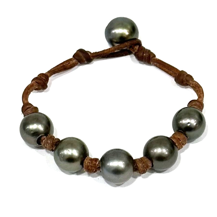 Wendy Mignot Bora Bora Five Tahitian Pearl and Leather Breezy Bracelet with Knots