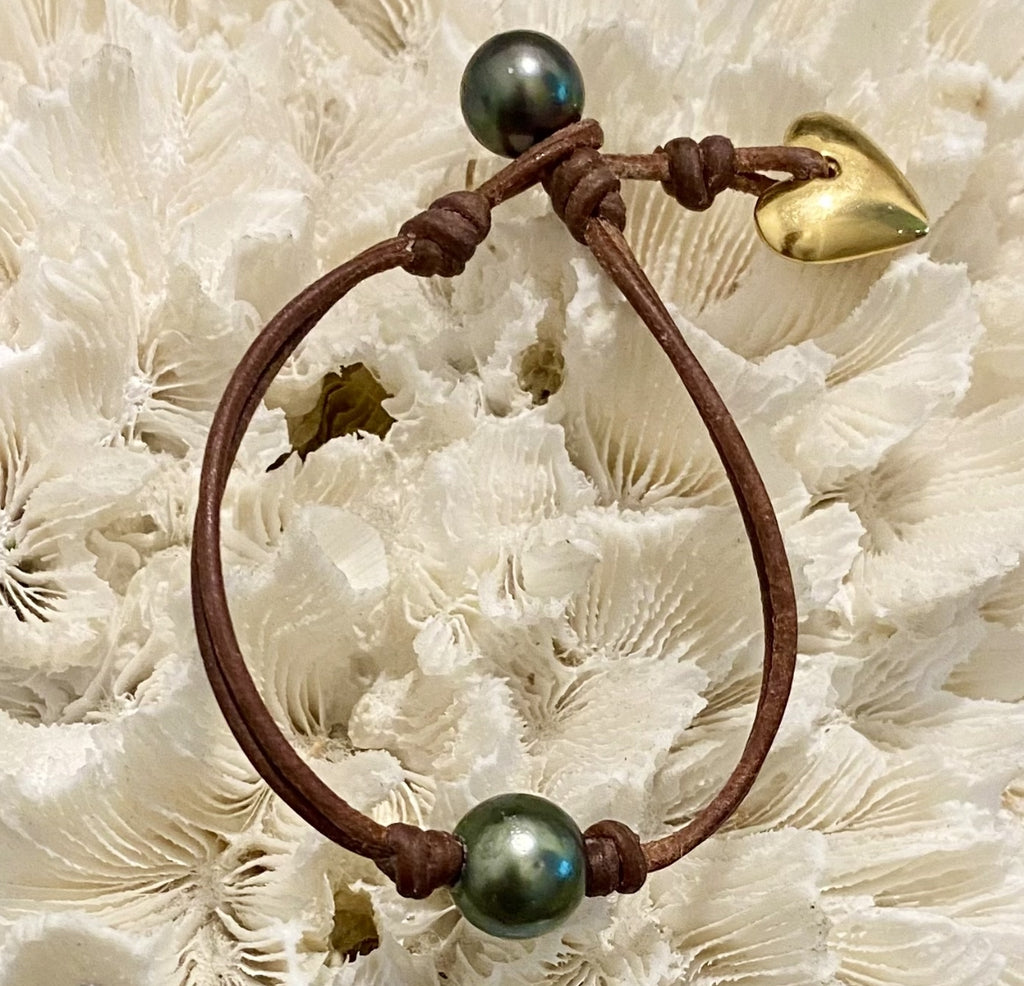 Heart & Soul Tahitian Pearl and Gold Heart Bracelet