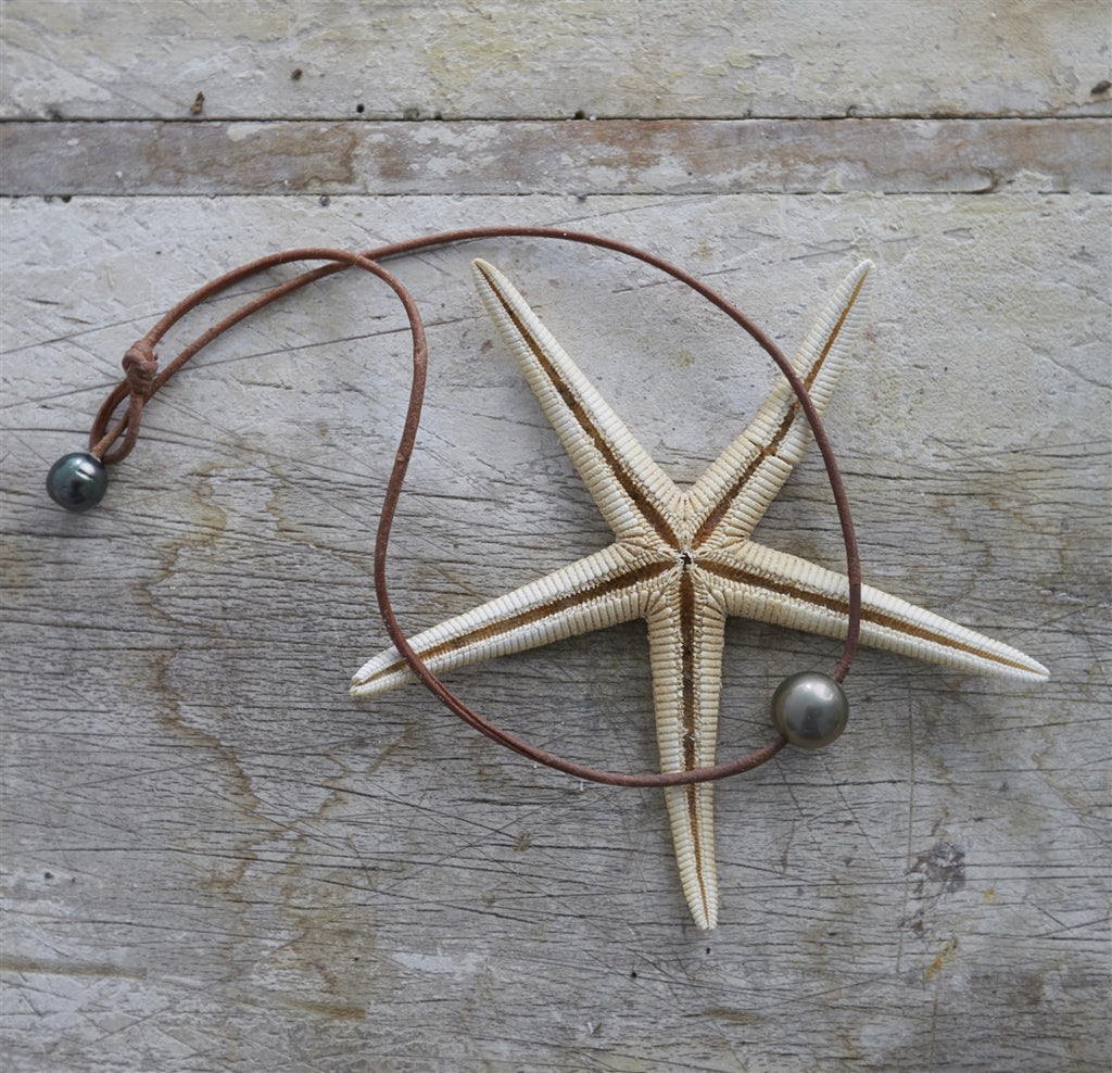 Wendy Mignot Bora Bora Single Tahitian Pearl and Leather Necklace
