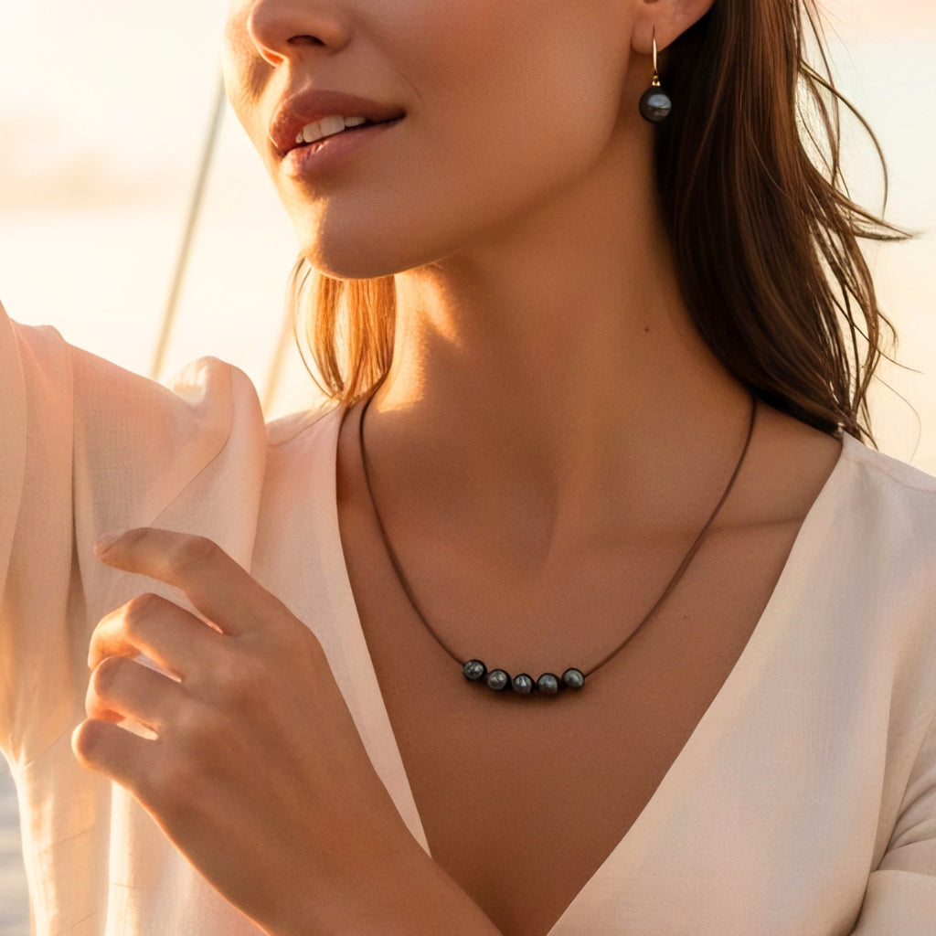 Wendy Mignot Breezy Five Pearl Tahitian Pearl and Leather Necklace