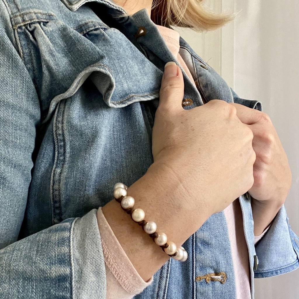 Wendy Mignot All Around the World Freshwater Pearl and Leather Bracelet Multi