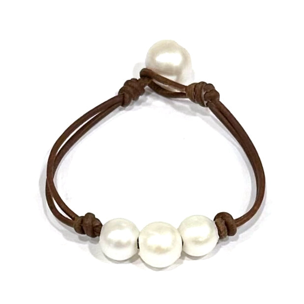 photo of Wendy Mignot Baby Daisy Three Pearl Freshwater Pearl and Leather Bracelet White
