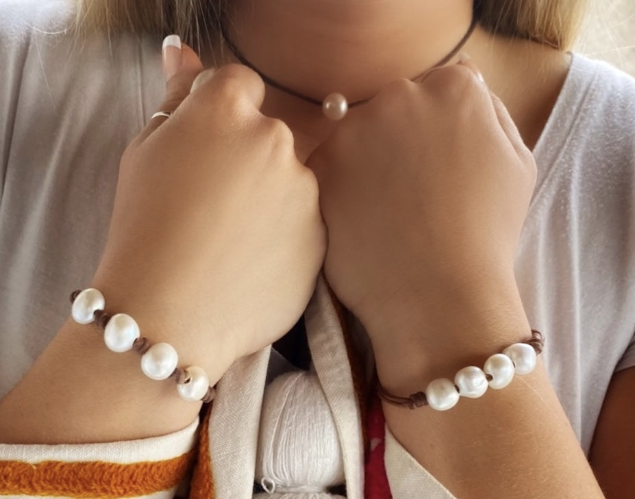 Wendy Mignot Flat Four Freshwater Pearl and Leather Bracelet with Knots