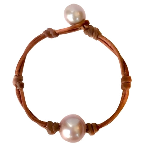 Wendy Mignot | Coastal Single Freshwater pearl and Leather