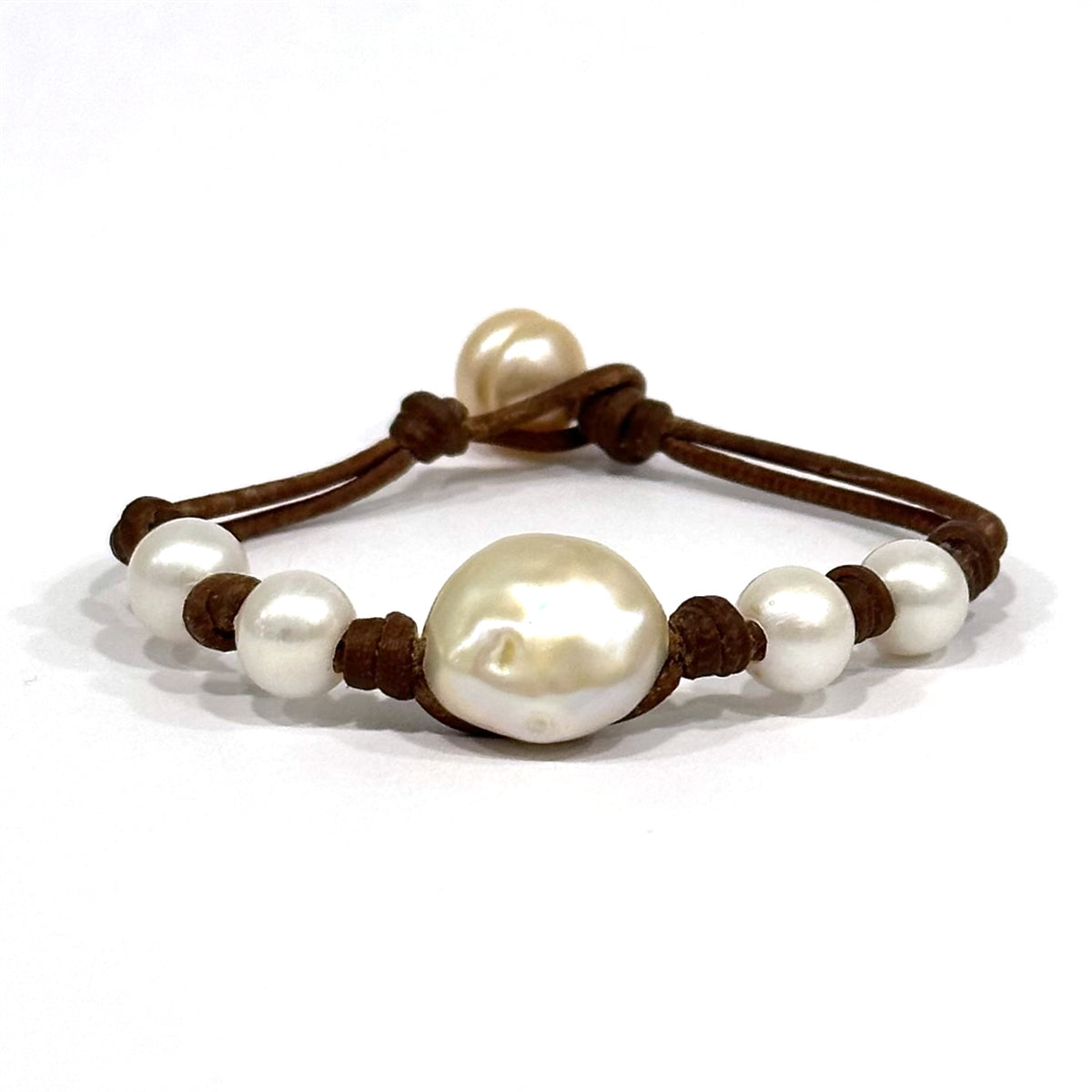 Wendy Mignot Freshwater Pearl and Leather Sunlight Bracelet