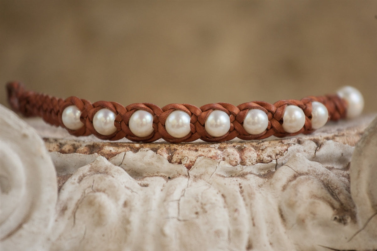 Wendy Mignot Trinity Freshwater Pearl and Leather Bracelet