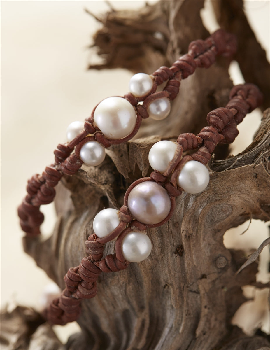 Wendy Mignot Center Freshwater Pearl and Leather Zoya Bracelet Multicolor