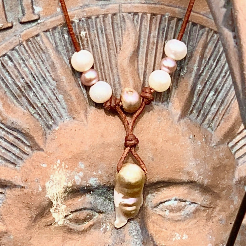 Wendy Mignot Groovy Grove Freshwater Baroque Pearl and Leather Necklace, LTD