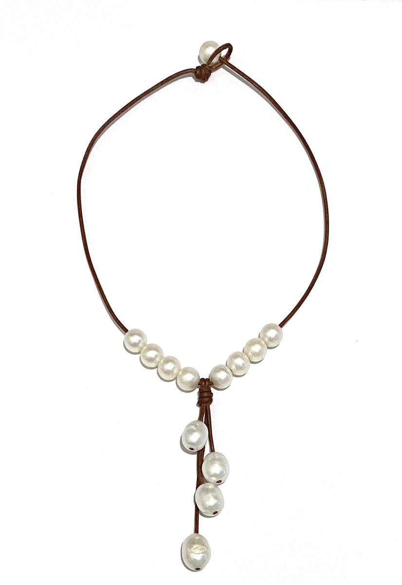 Maiko Freshwater Necklace White by Wendy Mignot