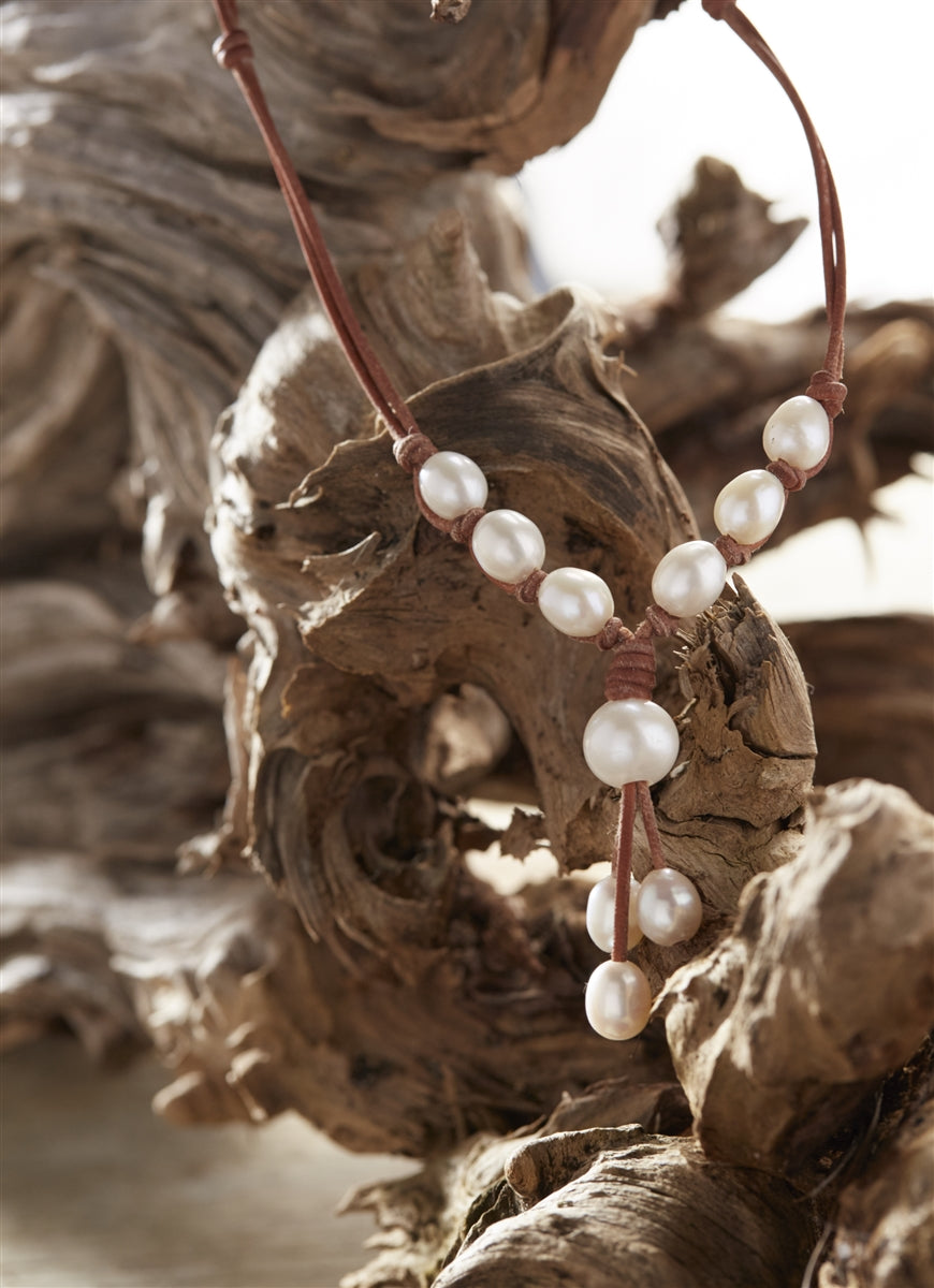 Wendy Mignot Plie Freshwater Pearl and Leather Necklace White