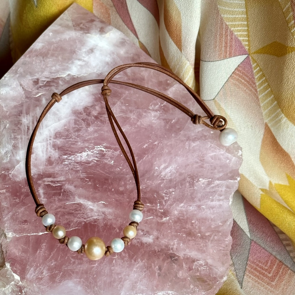 Wendy Mignot Seven Seas Freshwater Pearl and Leather Necklace - blush