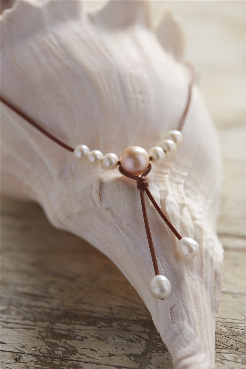 Wendy Mignot Synergy Freshwater Pearl and Leather Necklace