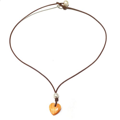 Amour Atlantic Lions Paw Shell Heart Necklace