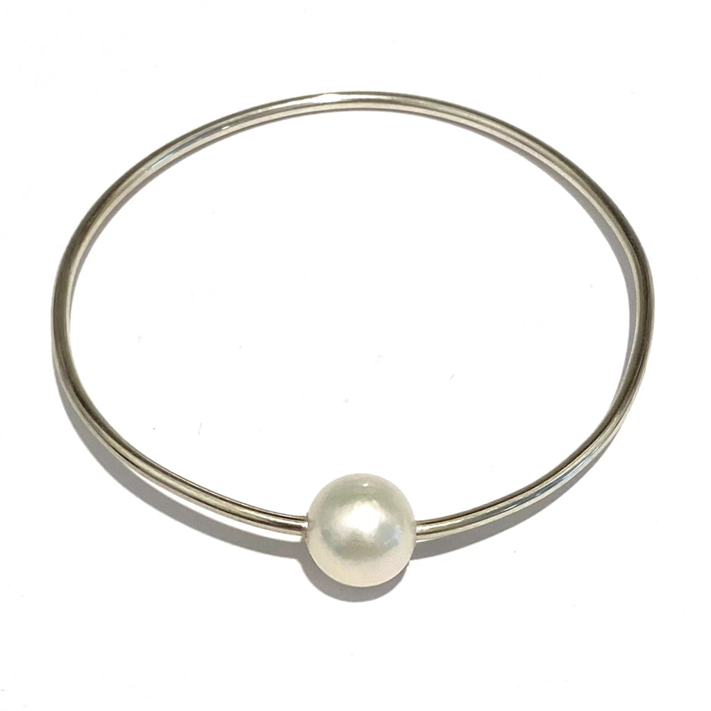 photo of Wendy Mignot Silver and Freshwater Pearl Hula Bangle (White)