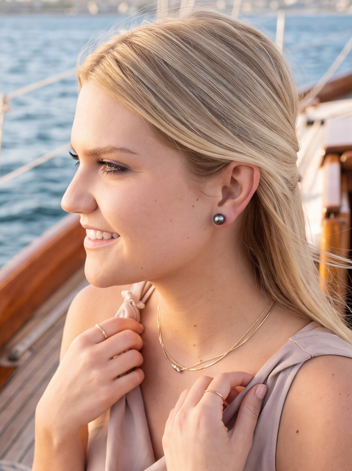 Wendy Mignot Mareva Tahitian Pearl Stud Earrings