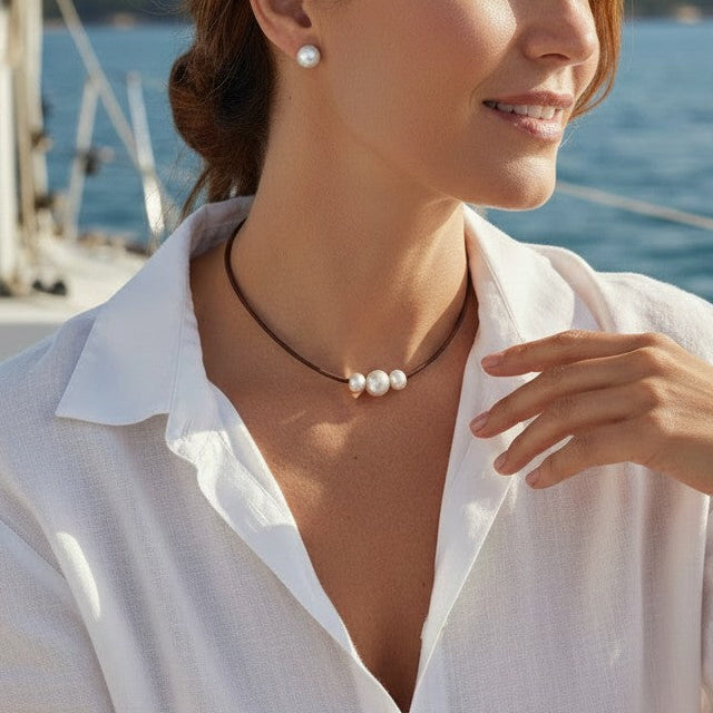 Wendy Mignot Daisy Three Pearl Freshwater Pearl and Leather Necklace White