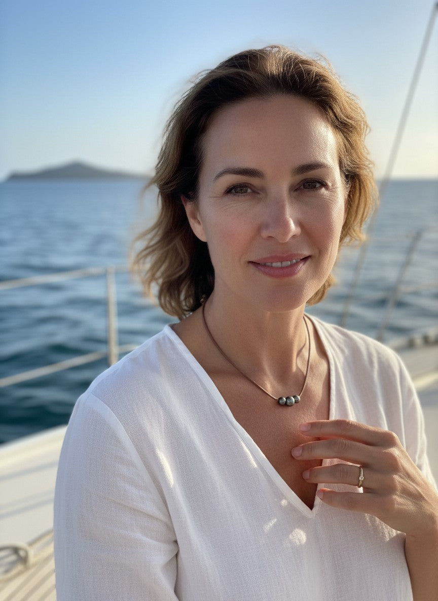 Wendy Mignot Daisy Tahitian Pearl Three Pearl and Leather Necklace