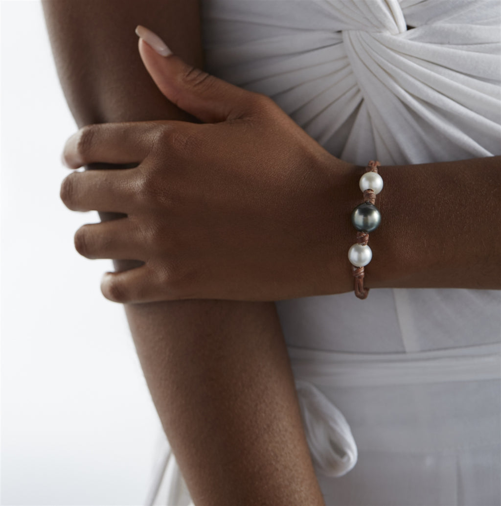 Wendy Mignot Three South Sea White Pearl and Tahitian Pearl and Leather Bracelet 2